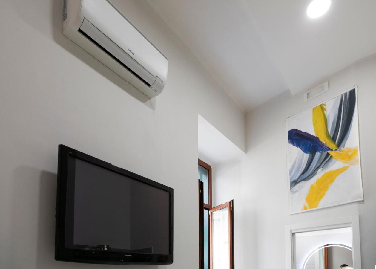 Fian Apartment Neapol Zewnętrze zdjęcie